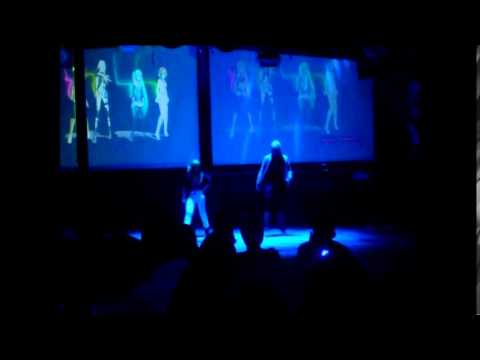 Tardeada Cosplay Kameko S Gumi Y Rin Bad Apple Dance VLT