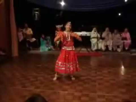 Resham Ka Roomal BOLLYWOOD RAJASTHANI DANCE Amber at  Age 14