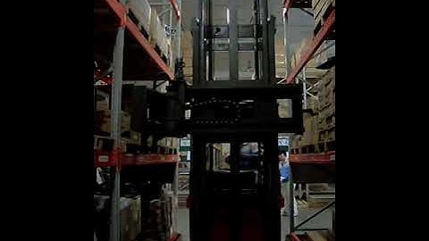 MiMA 3 way pallet stacker