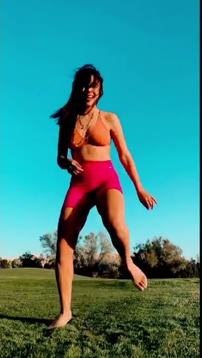 Oui Austin Millz remix shuffle dancing