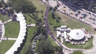 Thousands flock to Bayfront Park Amphitheater for women's rally of South Florida