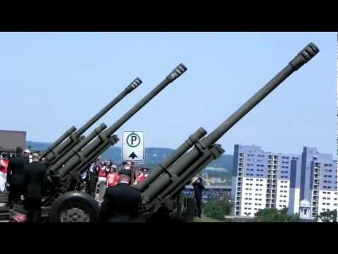 2012.07.01.  Halifax, Canada Day before firing of artillery