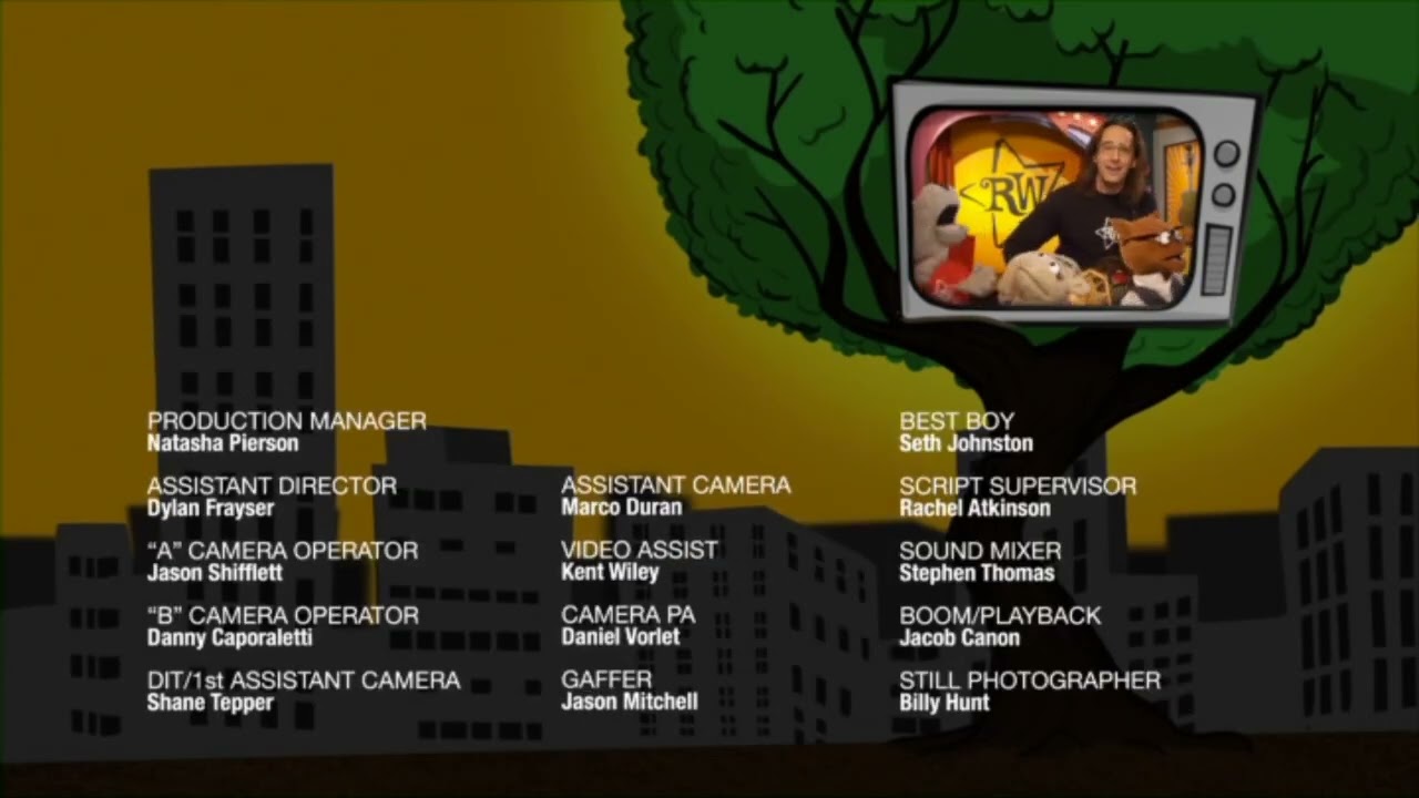 Closing To Ralph's World Time Machine Guitar 2013 DVD