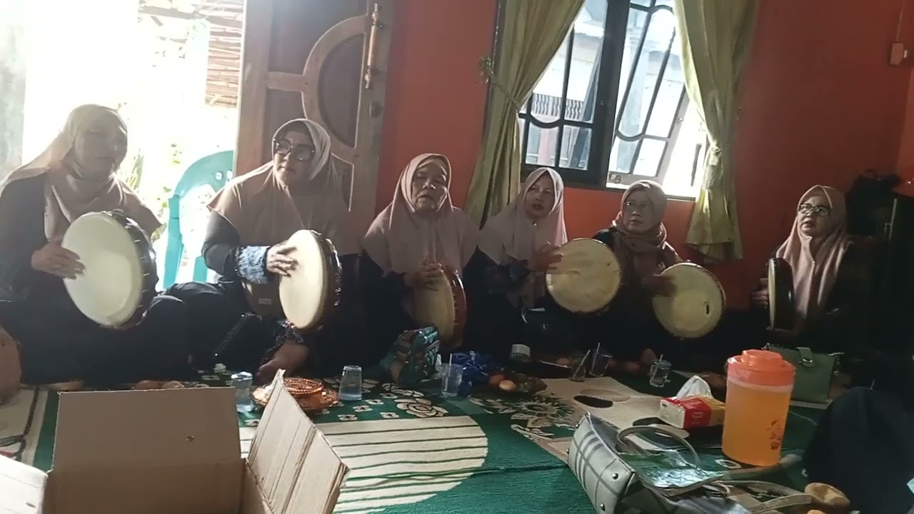 Allah Allah Al Madad Ya Rasulullah ( Ms. Az-zura )