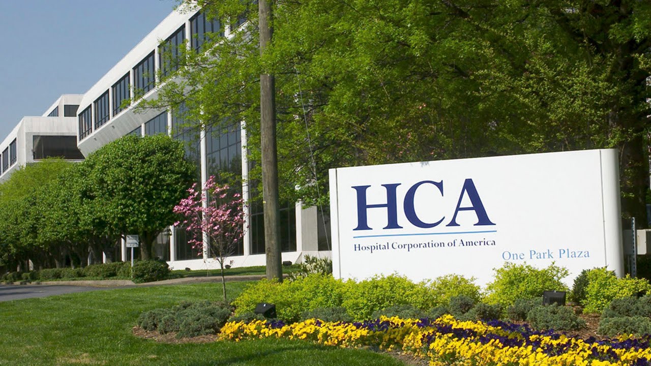 Hospital Operator HCA Eyes Big Hospital Systems, M&A in 2015 Hospital Operator HCA Eyes Big Hospital Systems, M&A in 2015