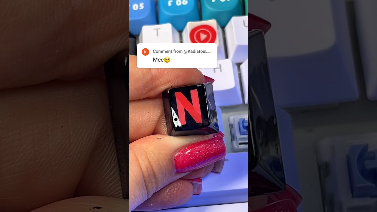 Drawing N for Netflix Logo! Then Drawing on my keyboard!