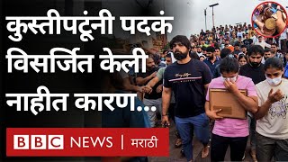 Wrestlers Protest Haridwar: Ganga River मध्ये Sakshi Malik, Vinesh पदकं विसर्जित करायला गेले तेव्हा