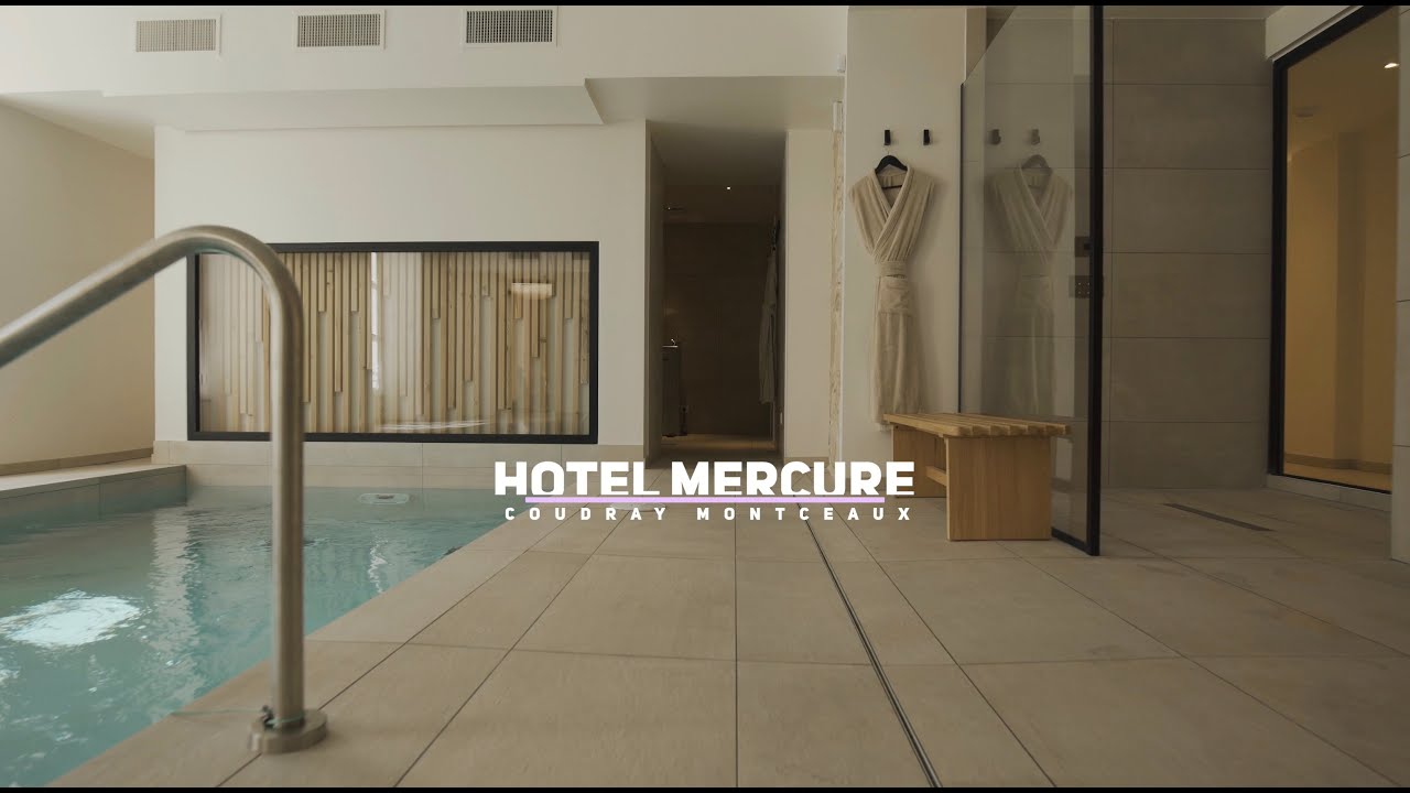 Hotel Mercure Coudray Montceaux FR