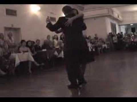 Tango Milonguero - Maria Plazaola y Dani "el flaco" Garcia