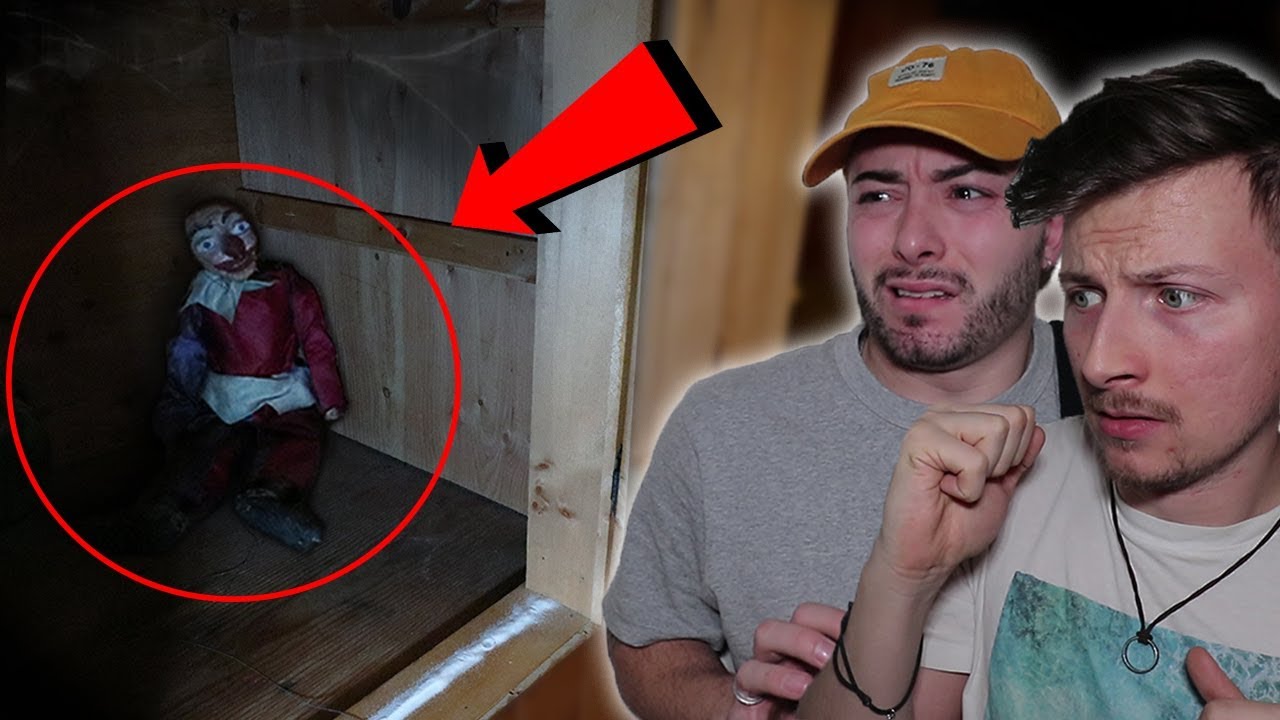 We Found THIS Inside a LOCKED ROOM at a HAUNTED AIRBNB... We Found THIS Inside a LOCKED ROOM at a HAUNTED AIRBNB...