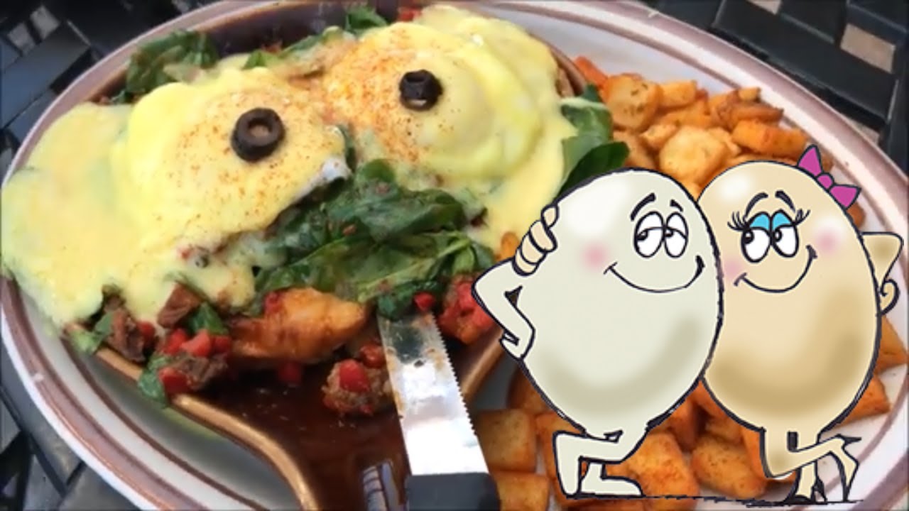 Let's Brunch Las Vegas Egg & I Egg Works Dog Friendly Patio Dining