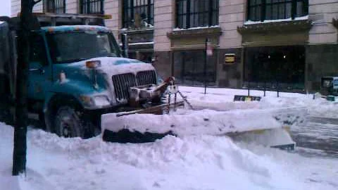 Mojo in the Chicago Snowpocalypse of 2011 (part 4)