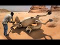 HOMEM VIU ESTE CAMELO DESAMPARADO NO DESERTO E IMEDIATAMENTE CORREU ATRÁS DELE