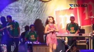 Dangdut Koplo Goyang Maut Fitri Carlina Body Seksi Mulus Abis