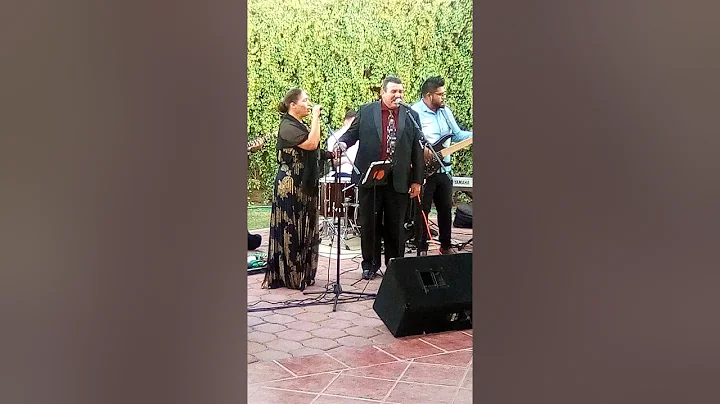 Recordemos. Evangelina y Tito Bernabe.