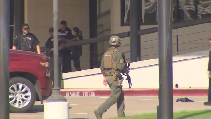One Dead In Shooting At Joel Osteen S Texas Megachurch