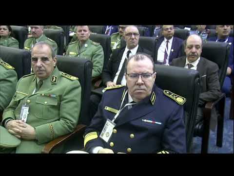 مشاركة البروفيسور نوال عبداللطيف مامي في الملتقى تعزيز الجبهة الداخلية والتلاحم الوطني ا