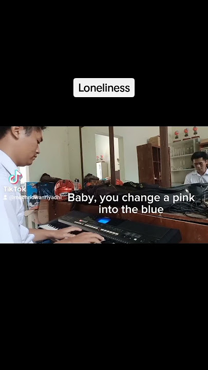 Karoke Loneliness - Putri Ariani (Cover Piano Reff) #loneliness #putriariani #music #piano #guru