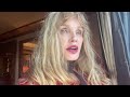 Arielle Dombasle - Sortie du clip 