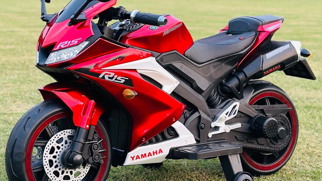 বাচ্চাদের সকল আইটেম পাইকারি এবং খুচরা বিক্রি করা হয়  