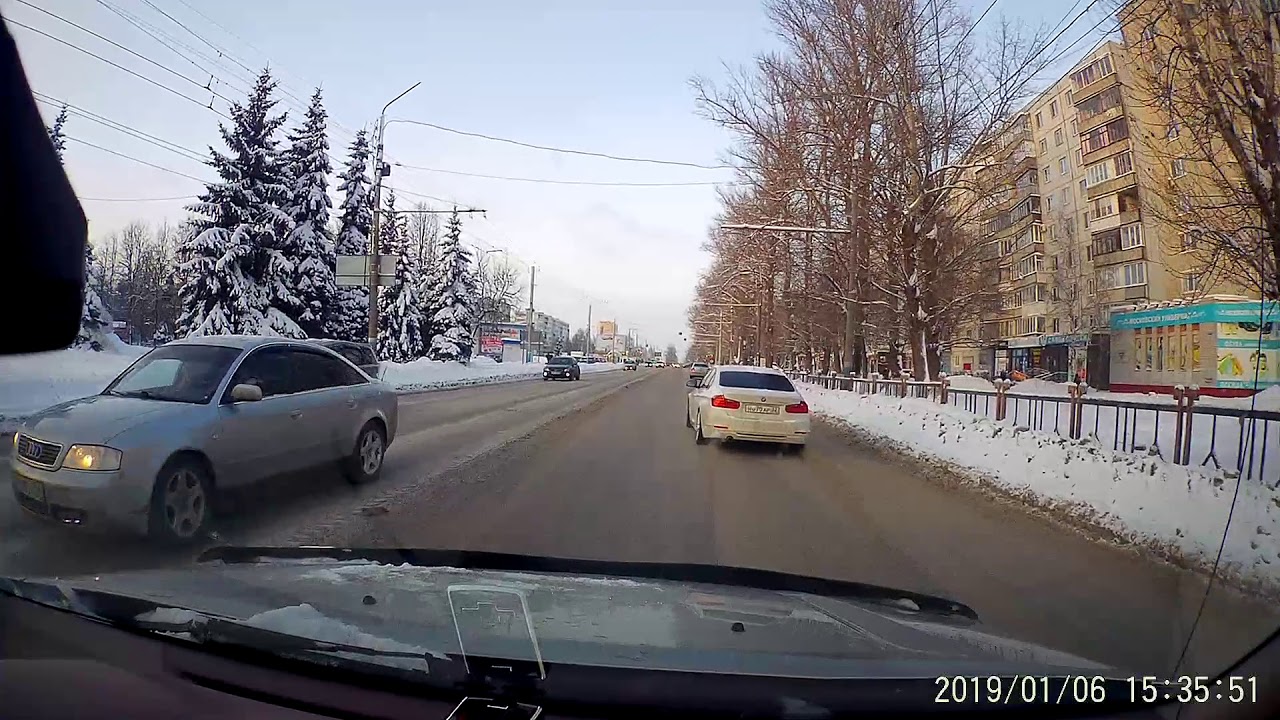 Гибдд выписали штраф за не вкюченный указатель поворота