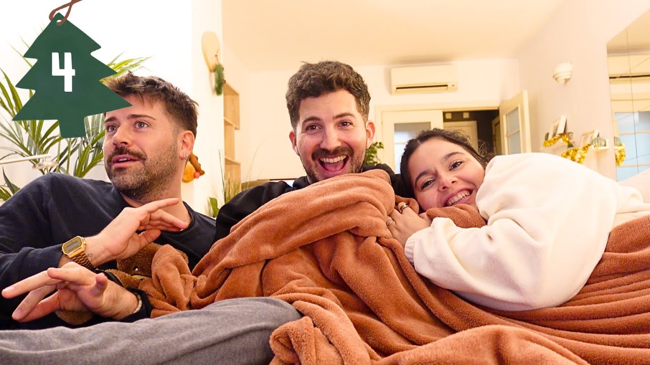 CONSIGUIENDO una CITA de AMOR a nuestro AMIGO  | 10 citas en Navidad 🎄