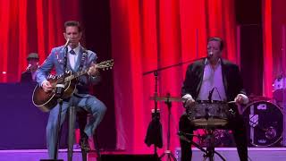 Chris Isaak - Acoustic piece “Live” at HoB