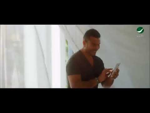 ضحكة يعني قلبها مال