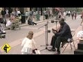 Sittin sur le quai de la baie  jouer pour le changement  chant autour du monde