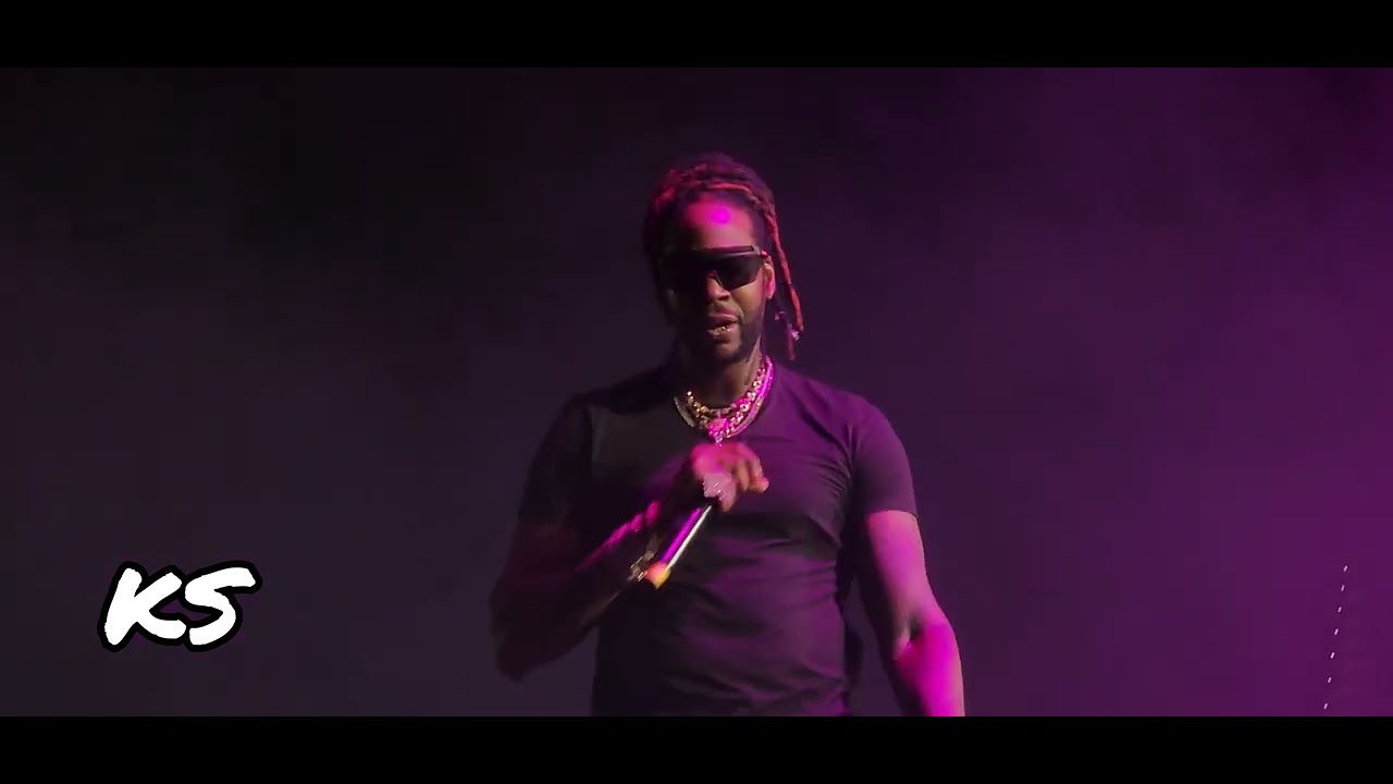 2-chainz-announces-project-with-lil-wayne-usf-homecoming-concert