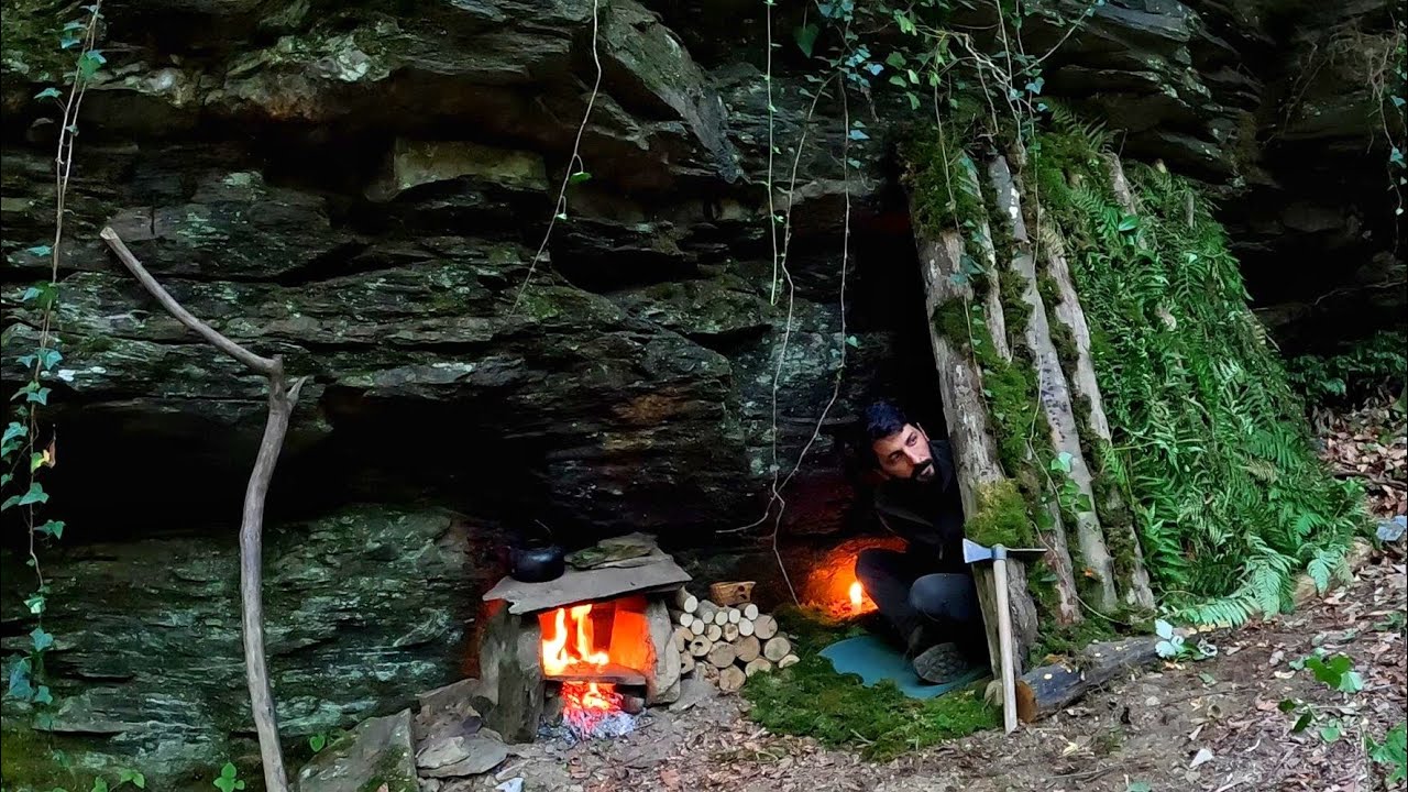 Bushcraft Camp Under a Rock - Survival Camping in Rain Forest - Shelter ...