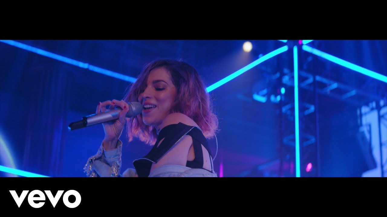 Paty Cantú - Goma De Mascar (En Directo)