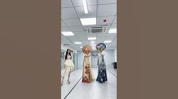 Cách xử lý những chiếc mấn siêu to khi diễn áo dài | “áo dài” is the traditional Vietnamese clothing