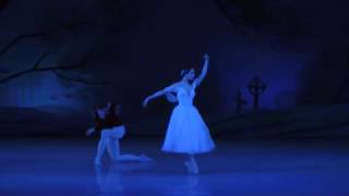 Jérémy-Loup Quer - Opéra national de Paris and Kateryna Kukhar in Giselle