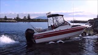 Single Handed Boat Launch Made Easy