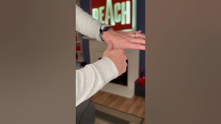 #chiropractor cracks thumb #shorts