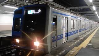 西武6000系 6057F 秋津駅発車