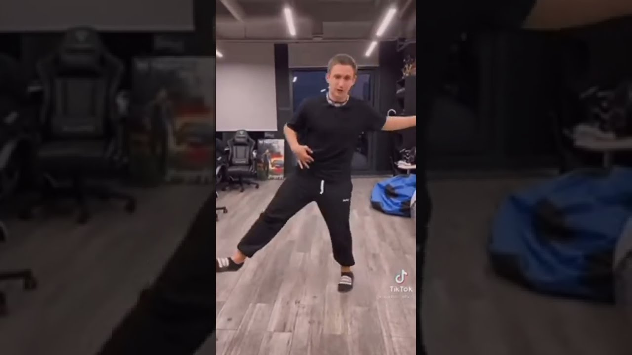 Танец литвина с ногами