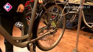 Eerder gearresteerde fietsenmaker Jan de Fietsman weer aan de slag