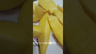 fresh juicy mango🥭