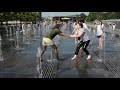 Девушки, брызги и веселые фонтаны ! :-) / Girls, splashes and fun fountains ! :-)