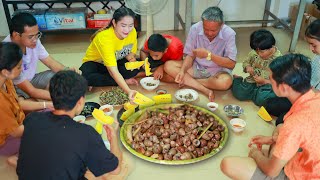 Peaceful and Delicious family snail cook and eat together | Family dinner | Sros yummy Cooking vlogs