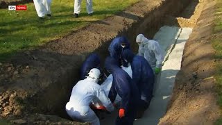 10 Muslim coronavirus victims buried alongside each other