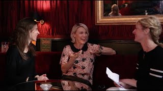 Crescendoprofesseure De Yogachanteuse