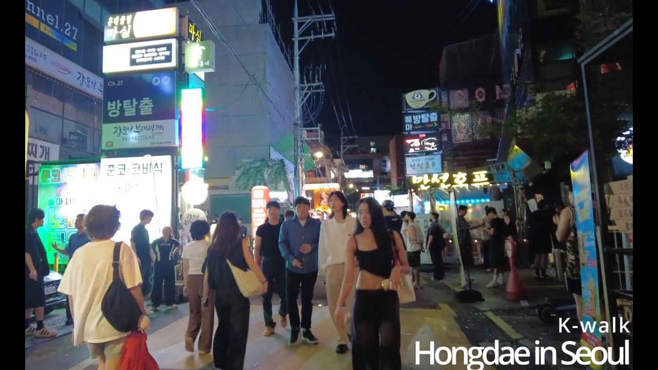 Hongdae Night Walk!! ~ 금요일 밤 홍대 거리 인파 & 클럽 거리 - YouTube