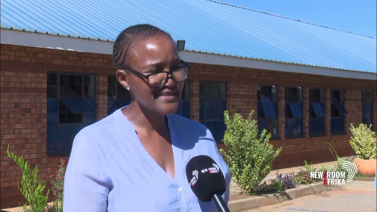 raymond-mhlaba-secondary-school-welcomes-back-all-learners-youtube