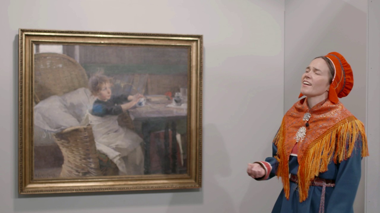 Anna Morottaja joikaa Helene Schjerfbeckin Toipilaan Inarissa