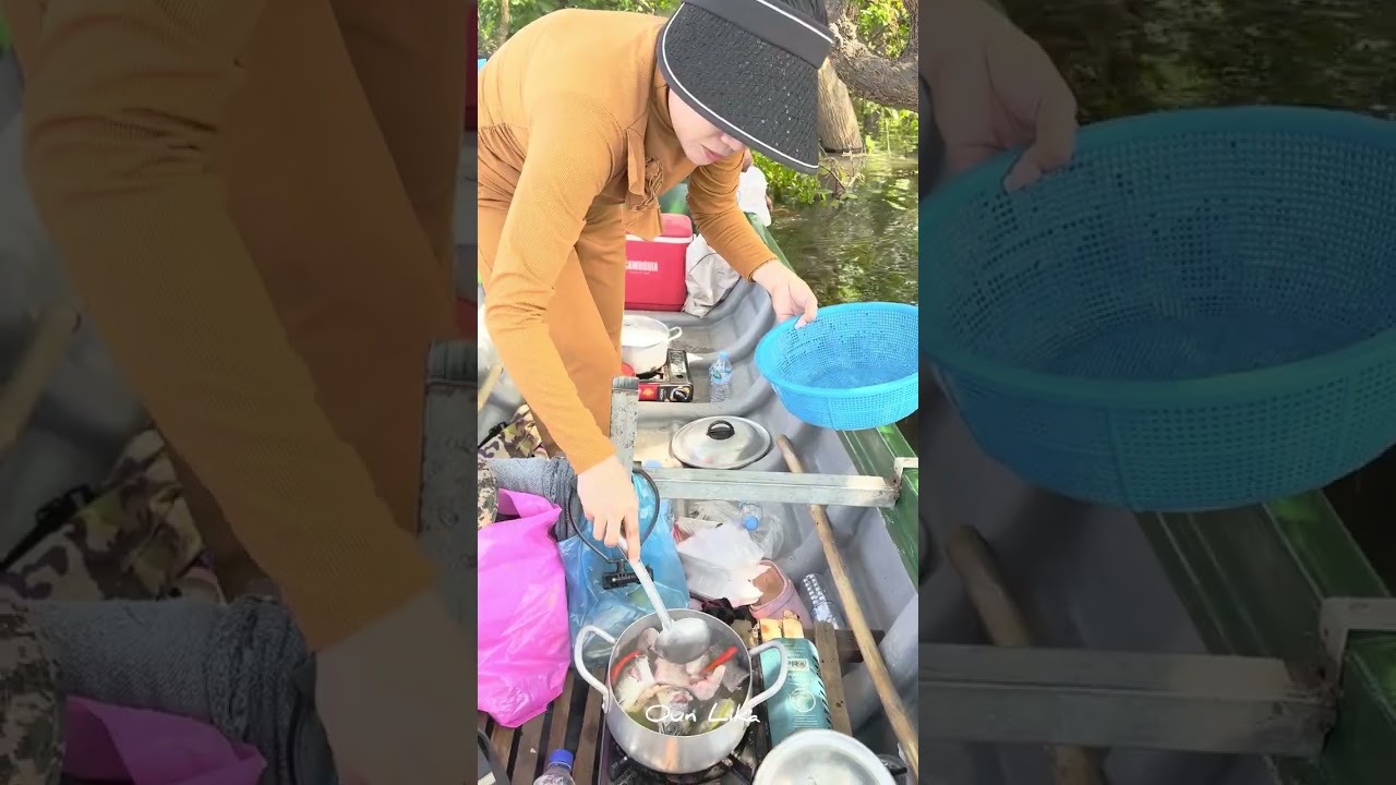 ស្ងោជ្រក់ត្រី😋 #cooking #foodcook 