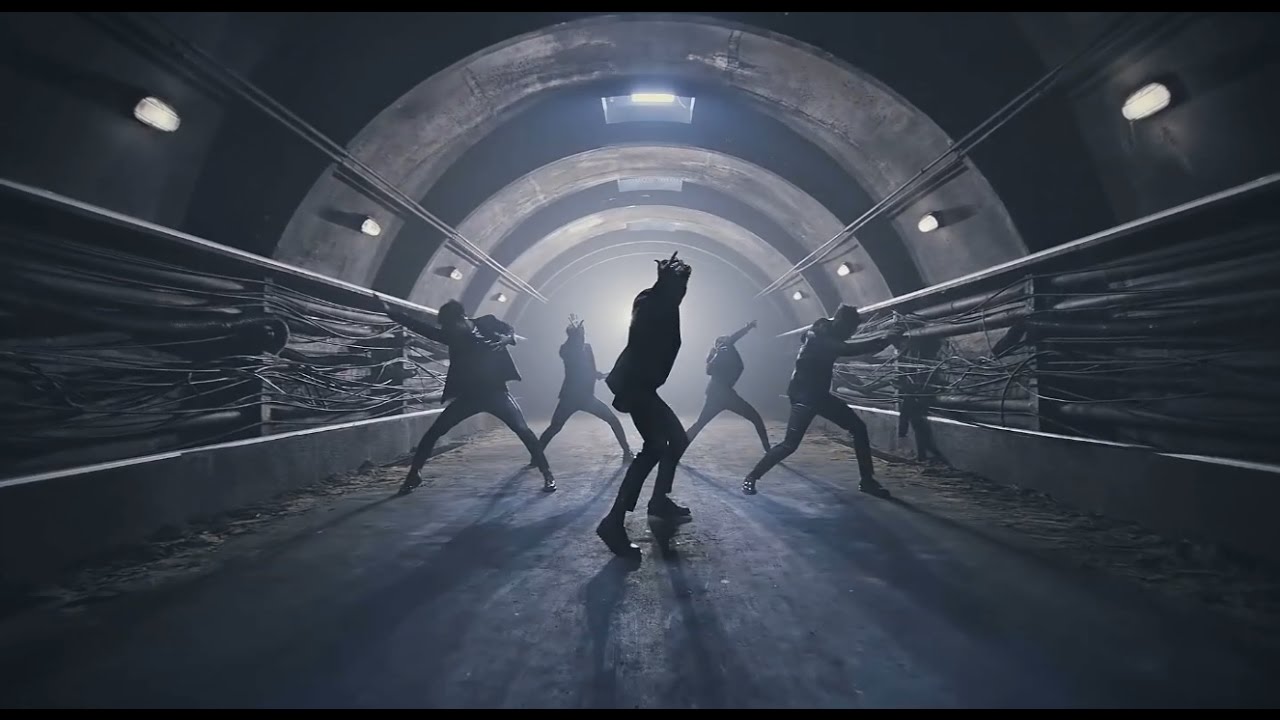 KNK Back Again MV but every time they say "Back Again" a wild Inseong saying "banana" appears