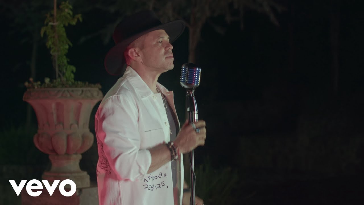 Jorge Medina - Valió La Pena Equivocarme (Con Mariachi)